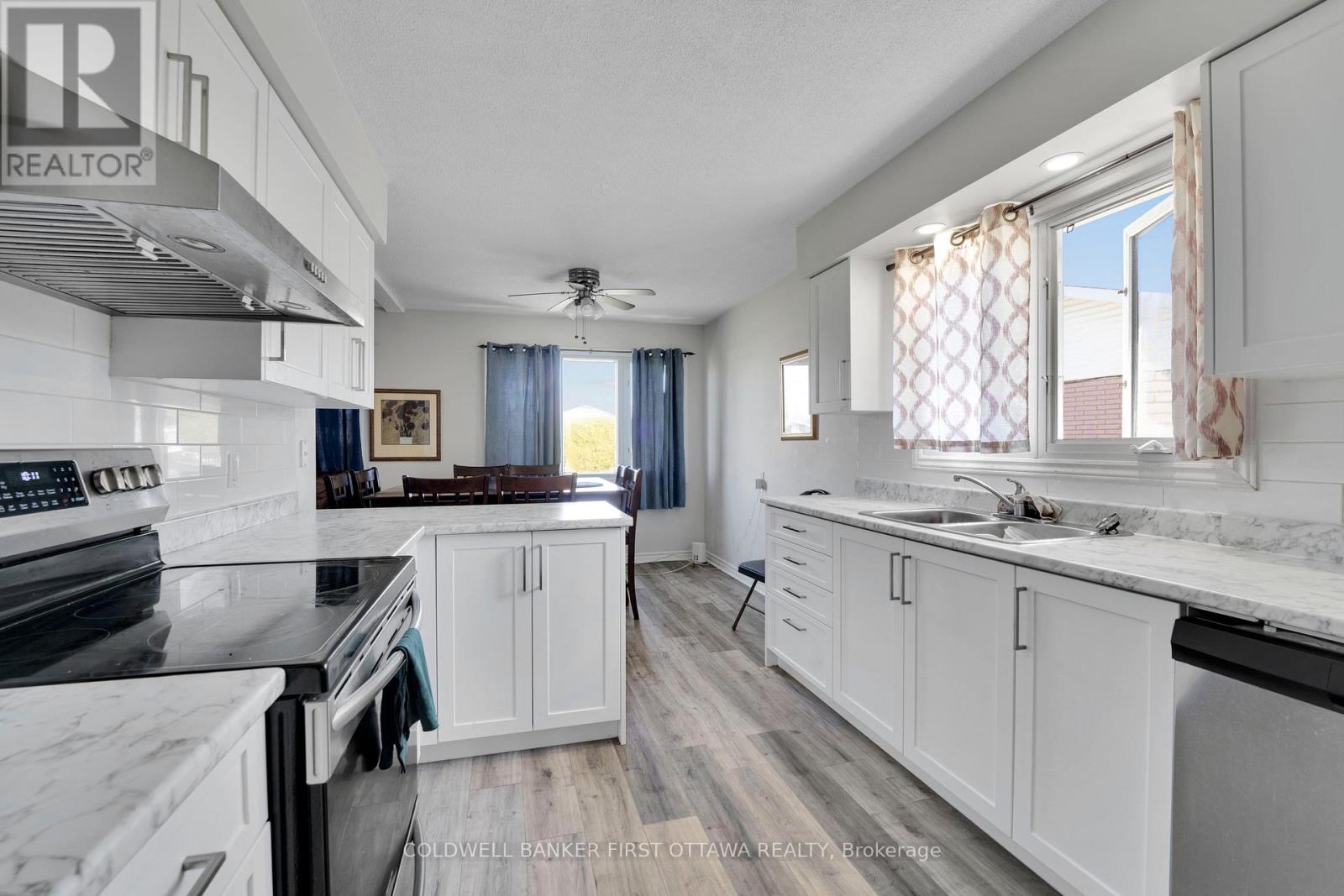 876 BALSAM DRIVE - 13