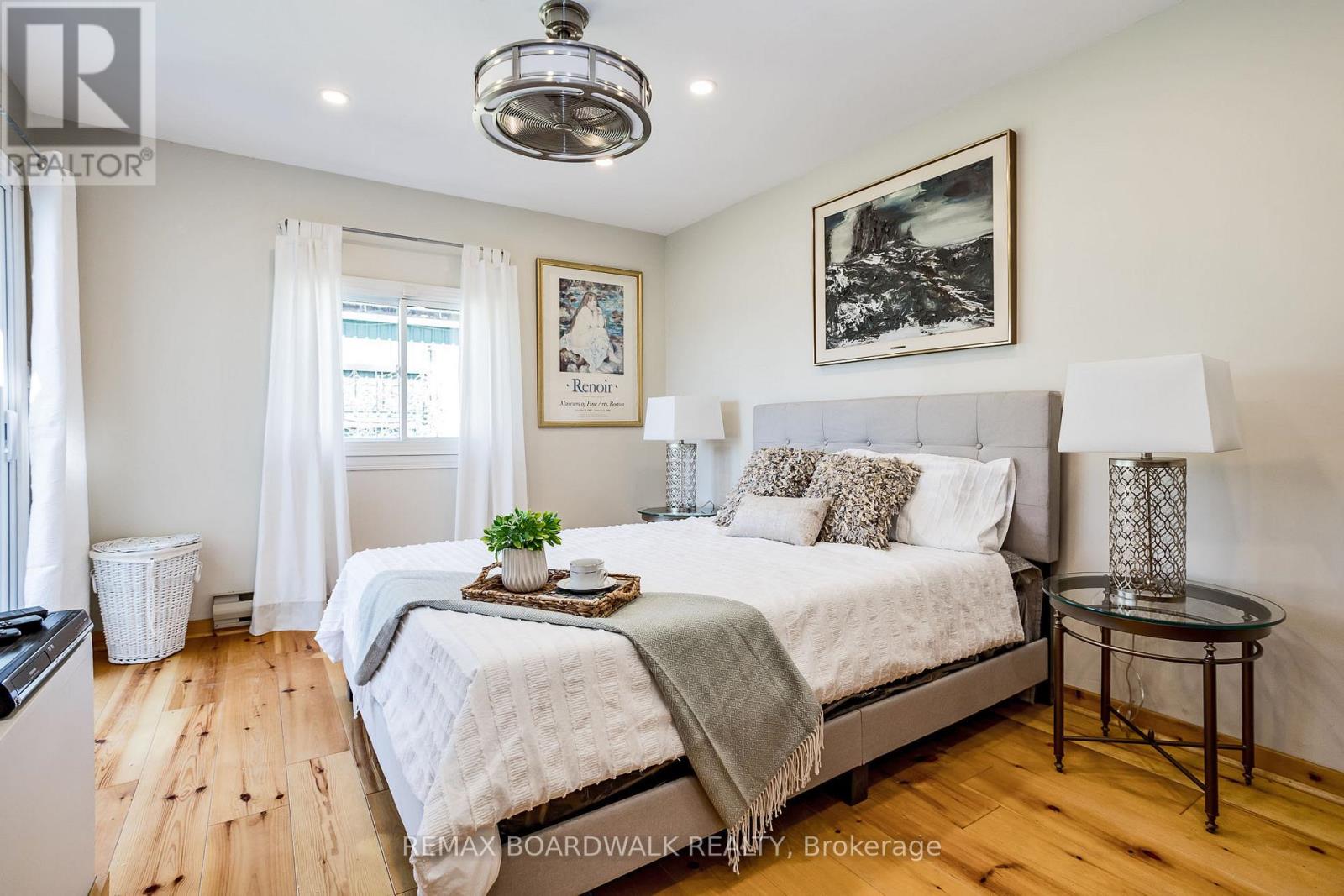 875 CORKTOWN ROAD - 26