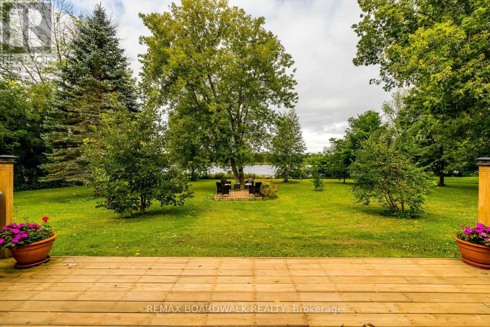 875 CORKTOWN ROAD - 32