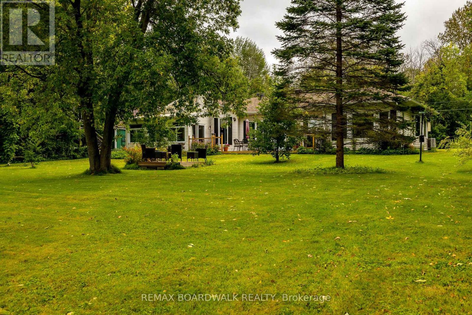 875 CORKTOWN ROAD - 38