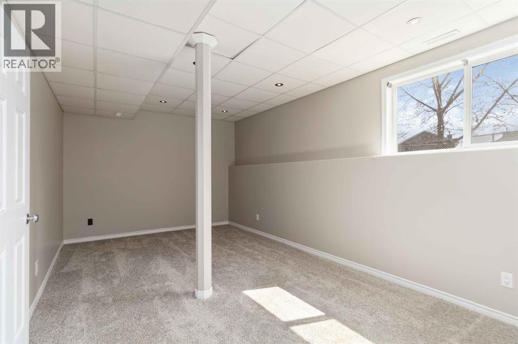 124 Grizzly Bay, Fort McMurray