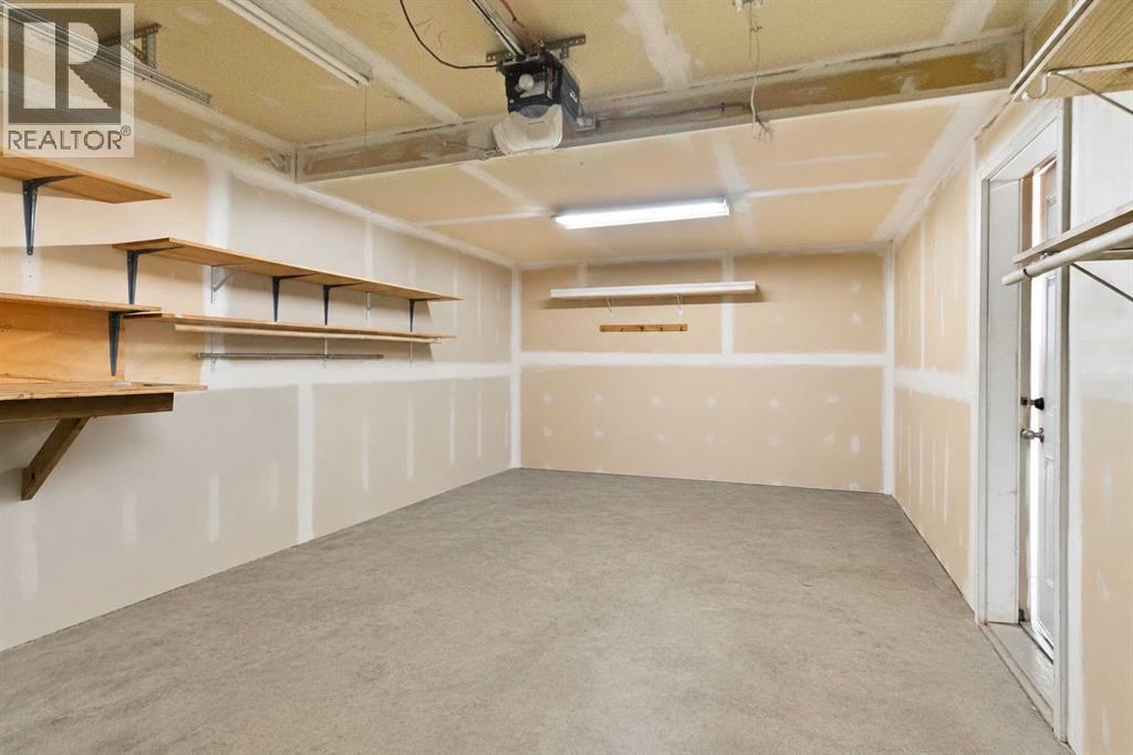 124 Grizzly Bay, Fort McMurray