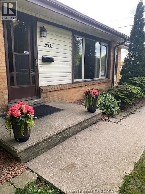 3331 GLENWOOD AVENUE, Windsor, Ontario, N9E2Y3 — Photo 3