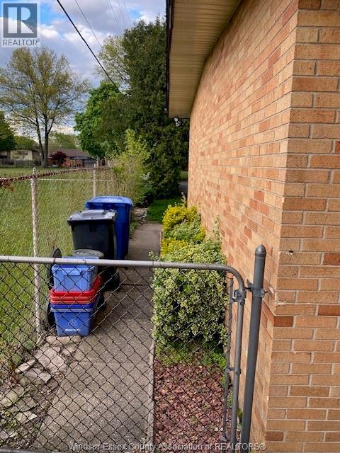 3331 GLENWOOD AVENUE, Windsor, Ontario, N9E2Y3 — Photo 41