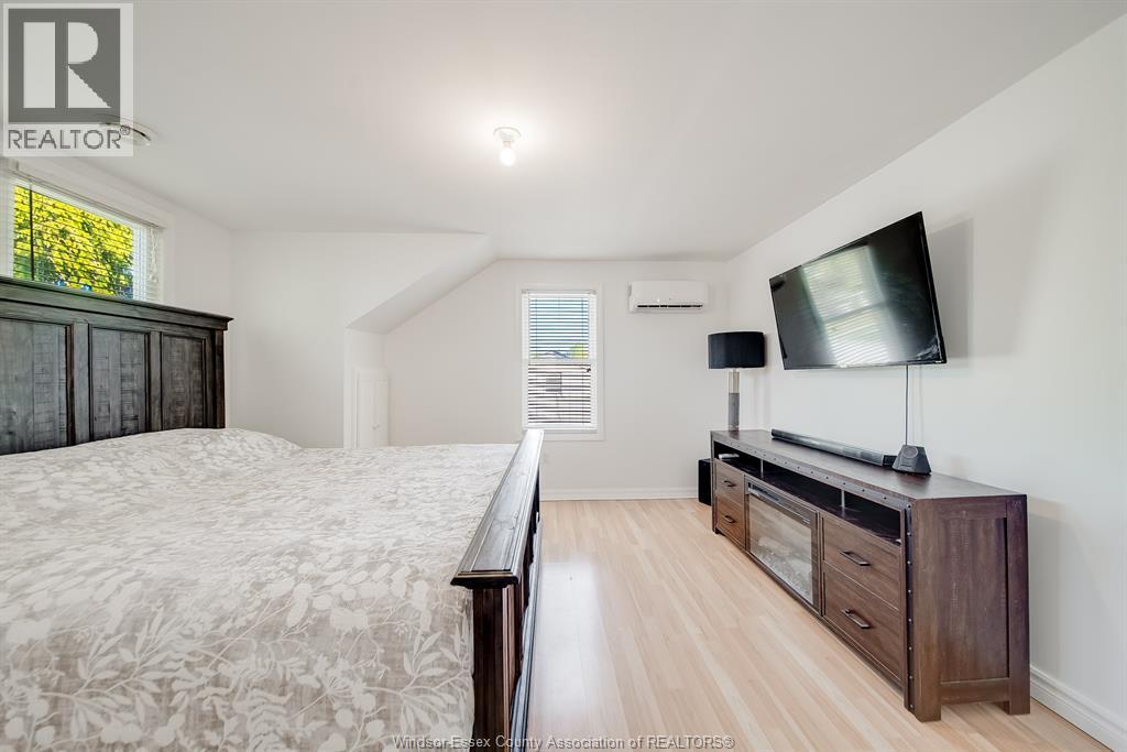 3094 BRUCE, Windsor, Ontario, N9E1W4 — Photo 7