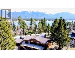 4pc Bathroom - 2383 Ruault Road, Windermere, BC V0A1K4 Photo 9