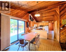 2383 Ruault Road, Windermere, BC V0A1K4 Photo 16