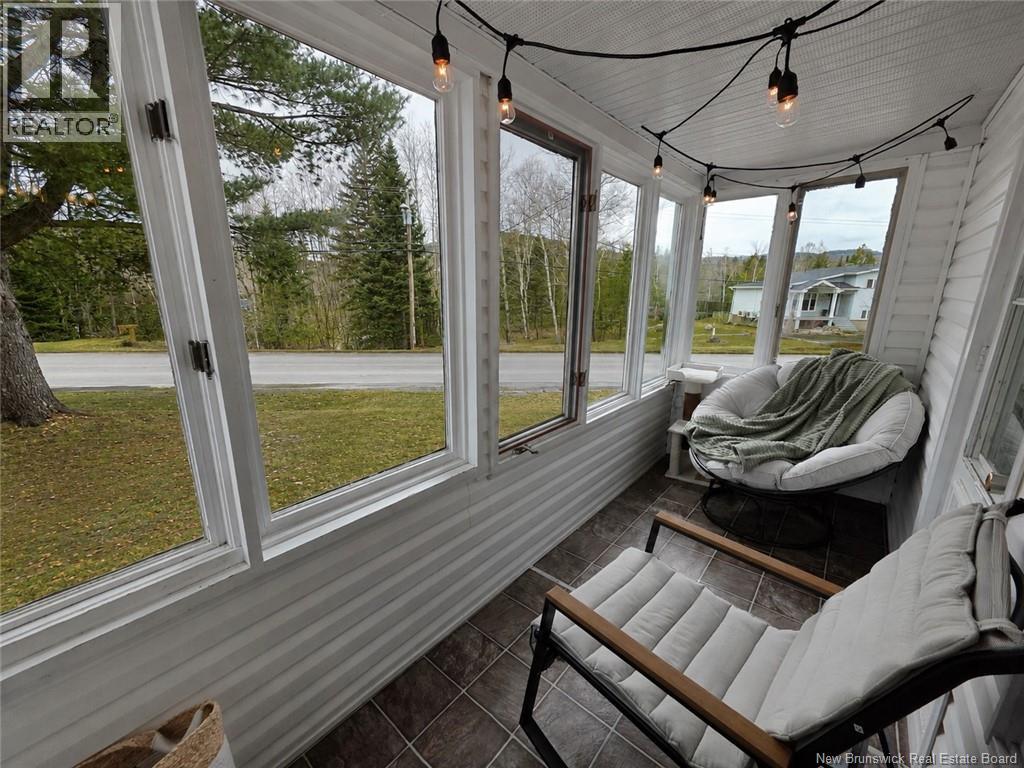 35 Titus Road - 11