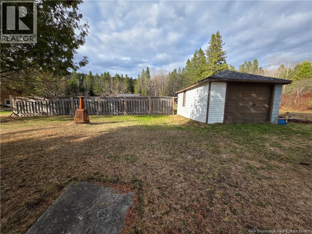 35 Titus Road - 28