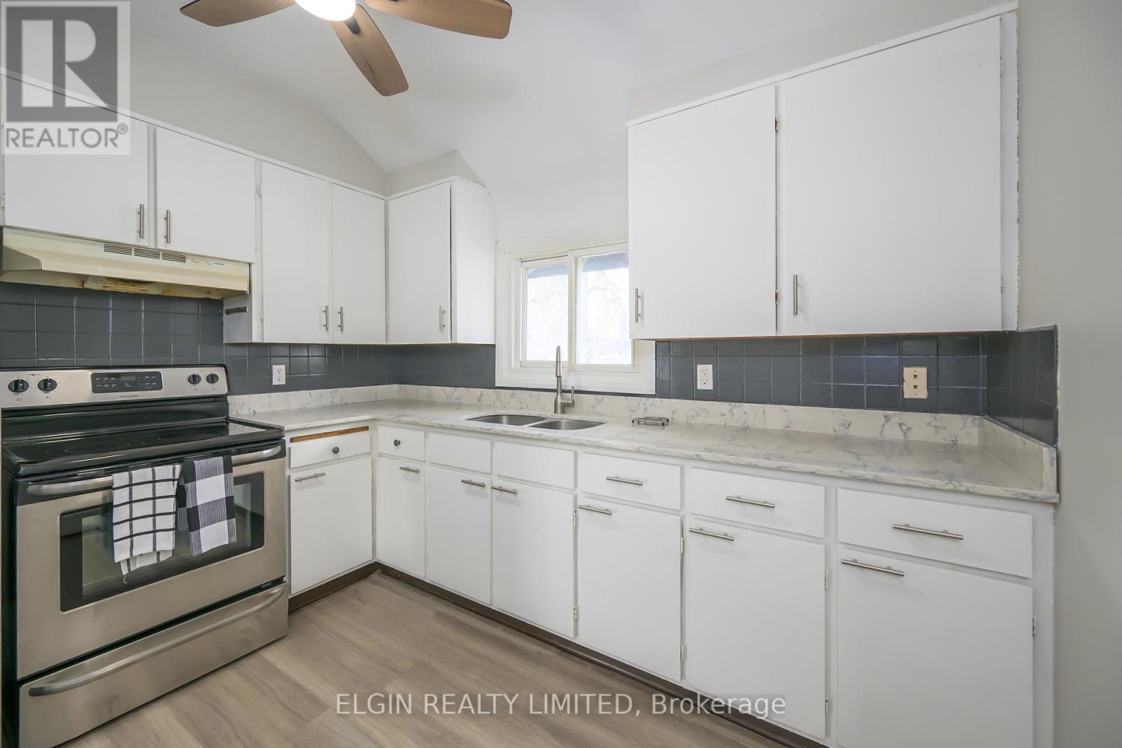 35-37 KAINS STREET - 13