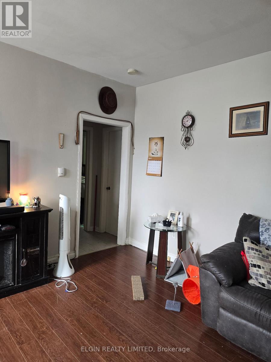 35-37 KAINS STREET - 23