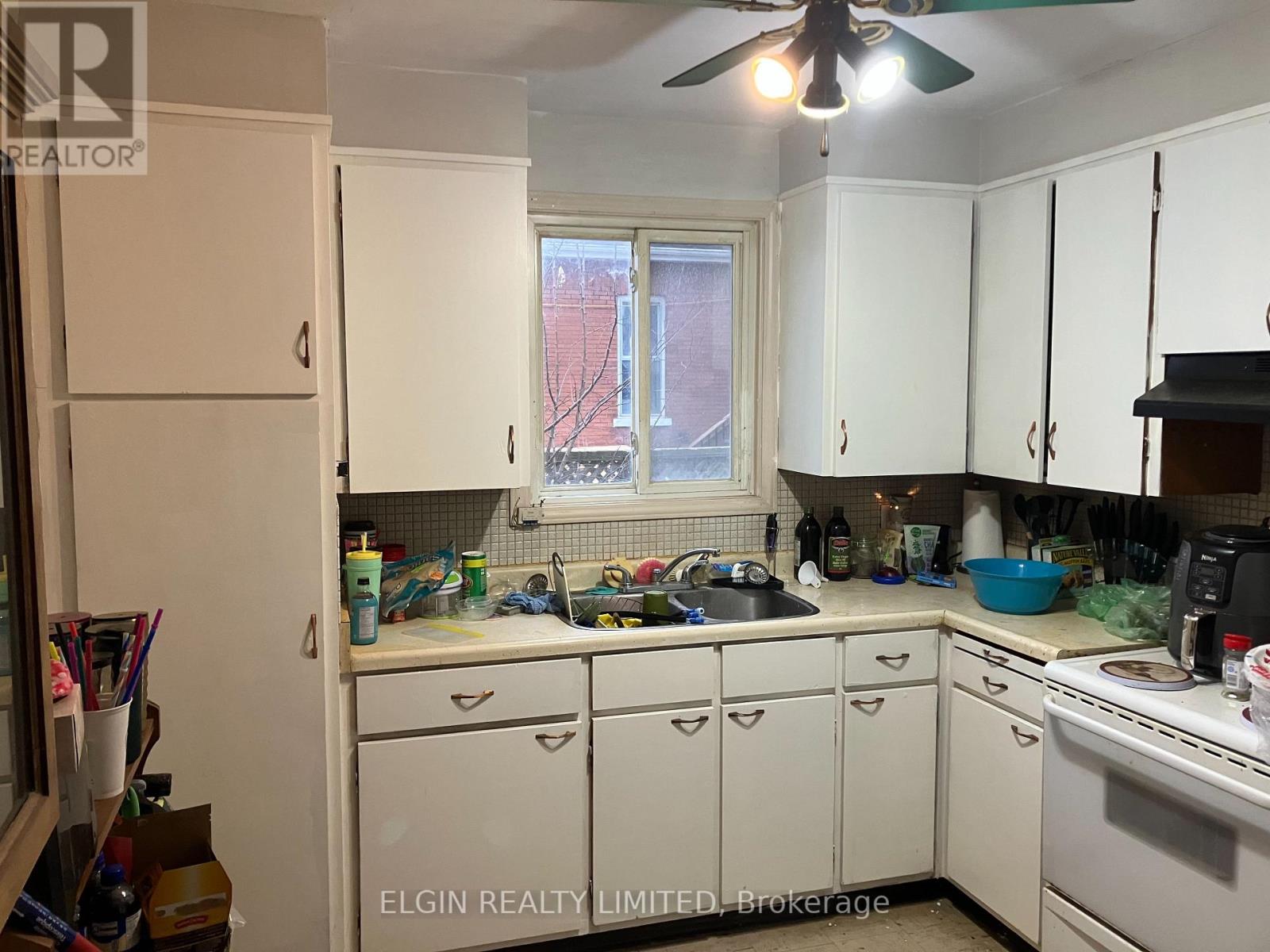 35-37 KAINS STREET - 25
