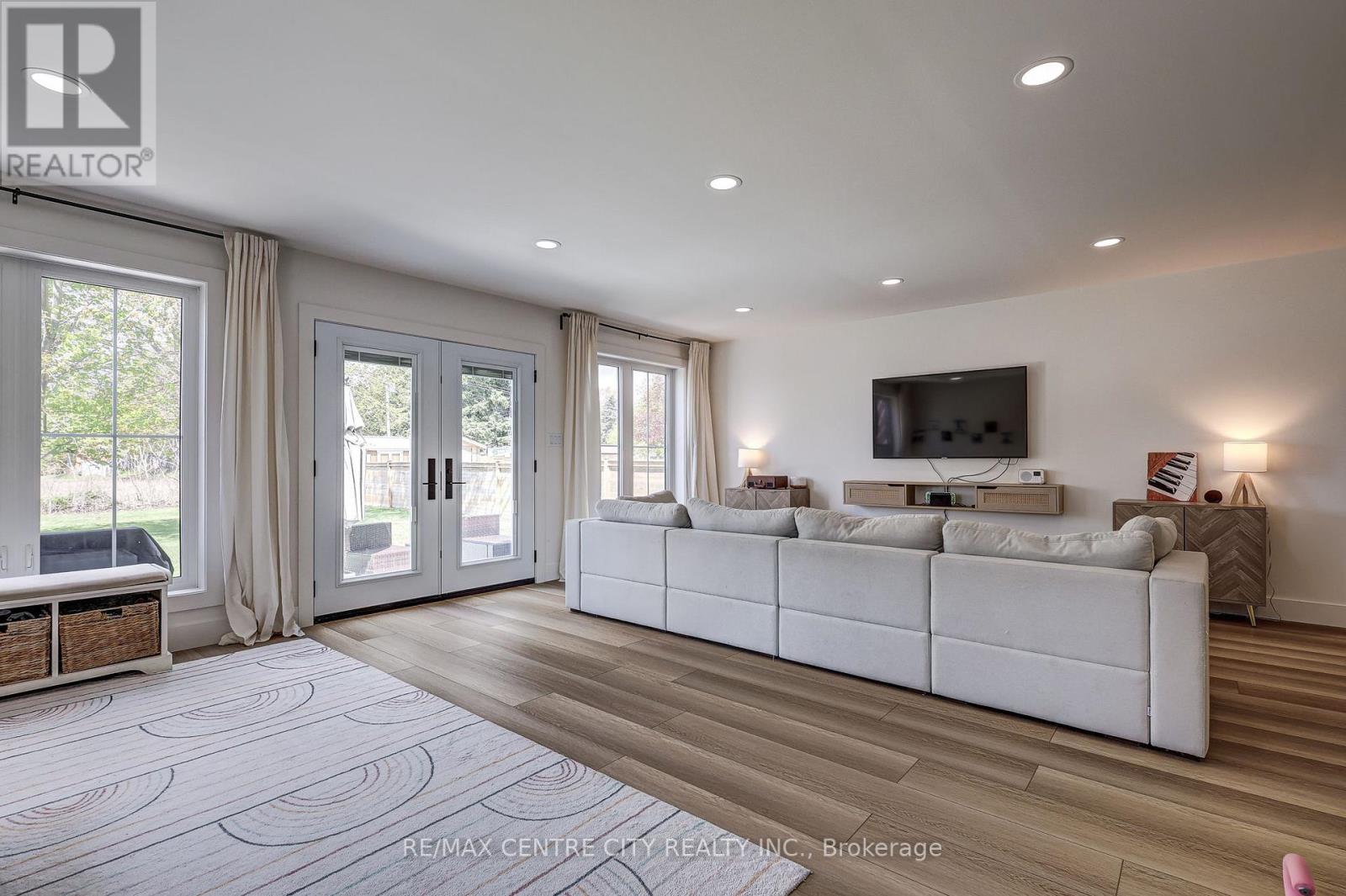 6627 SPRINGFIELD ROAD - 16