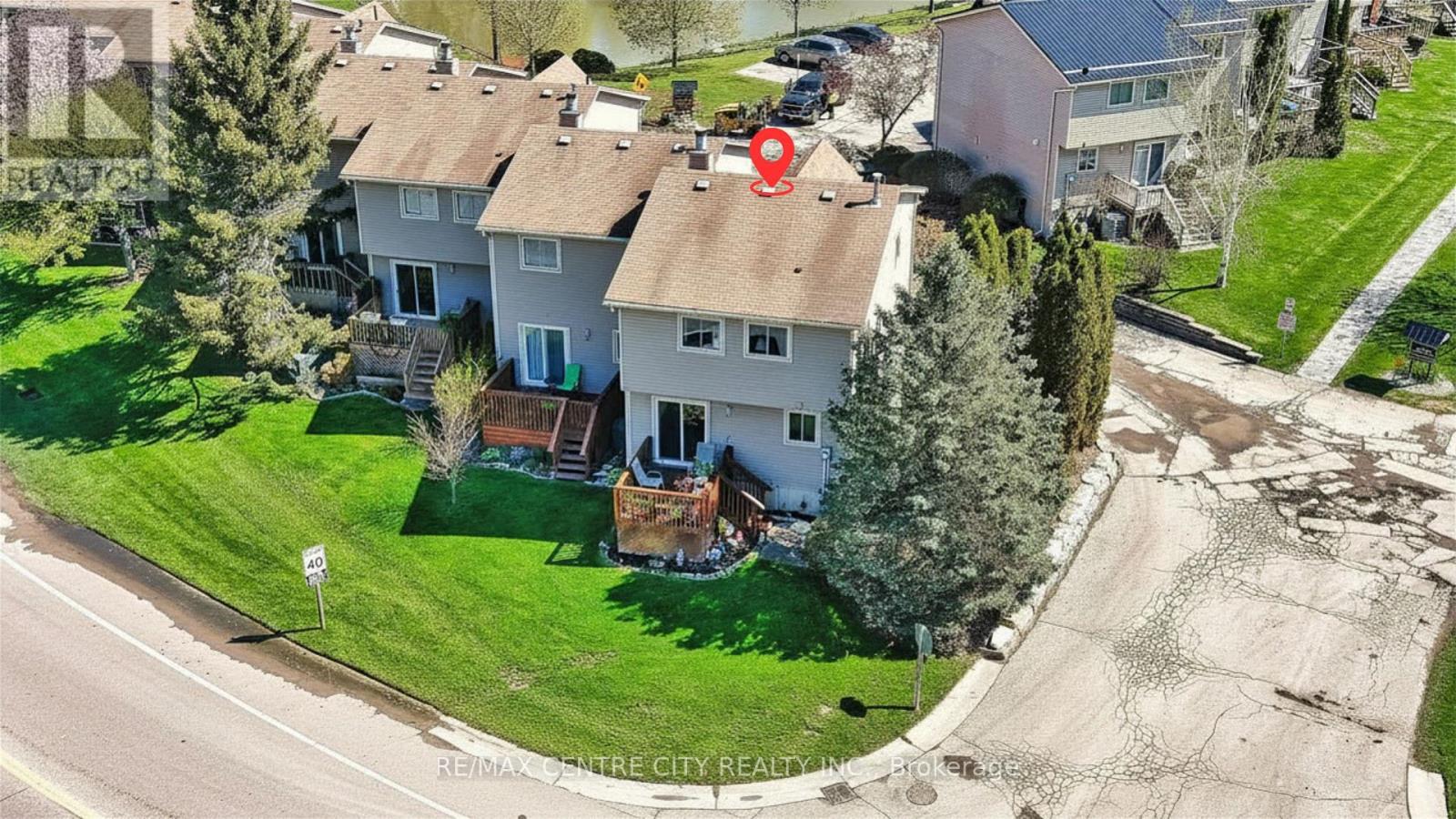 #29 301 CARLOW ROAD - 27