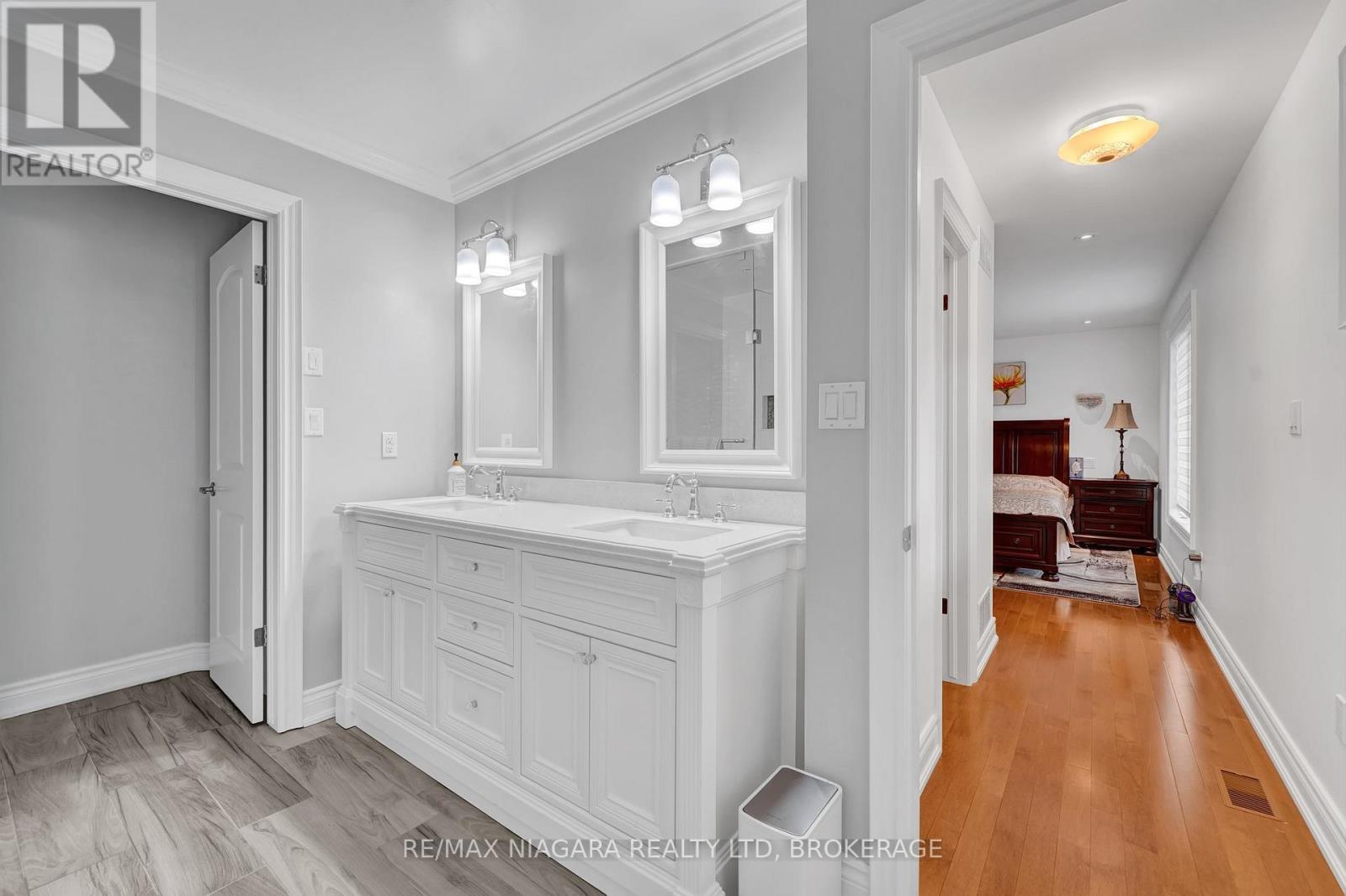8018 CATHEDRAL DRIVE - 38