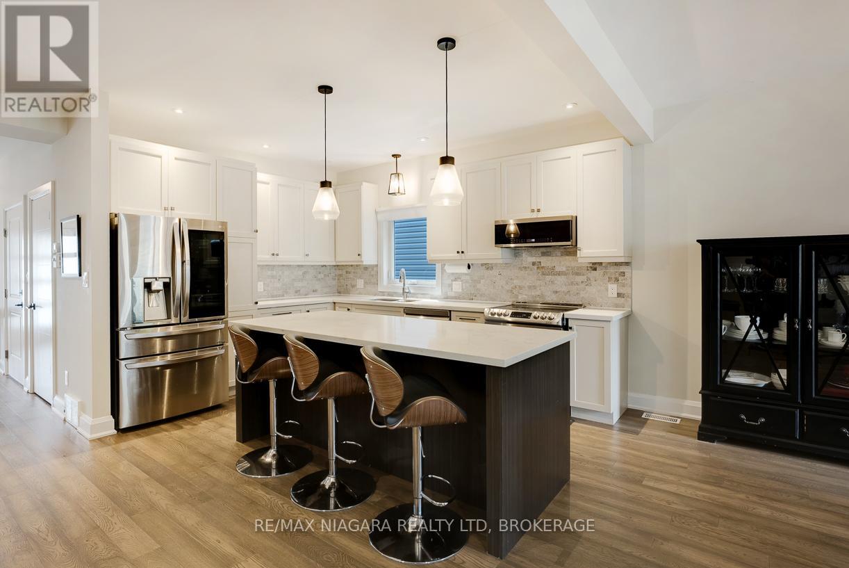 77B BROADWAY - 10