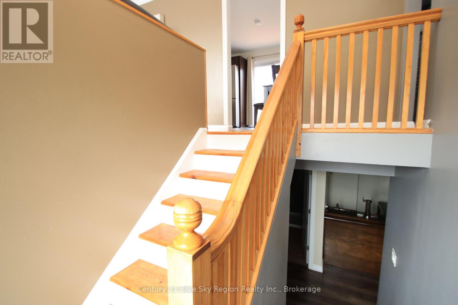 127 BENNETT STREET - 18