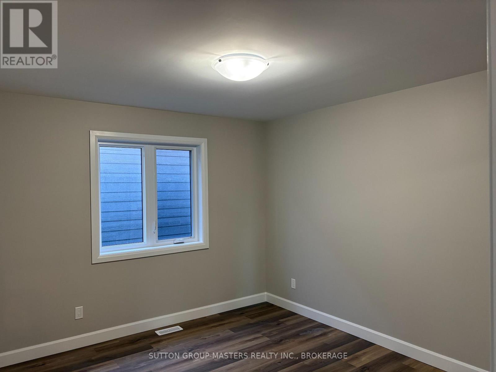 812 WINDERMERE DRIVE - 8