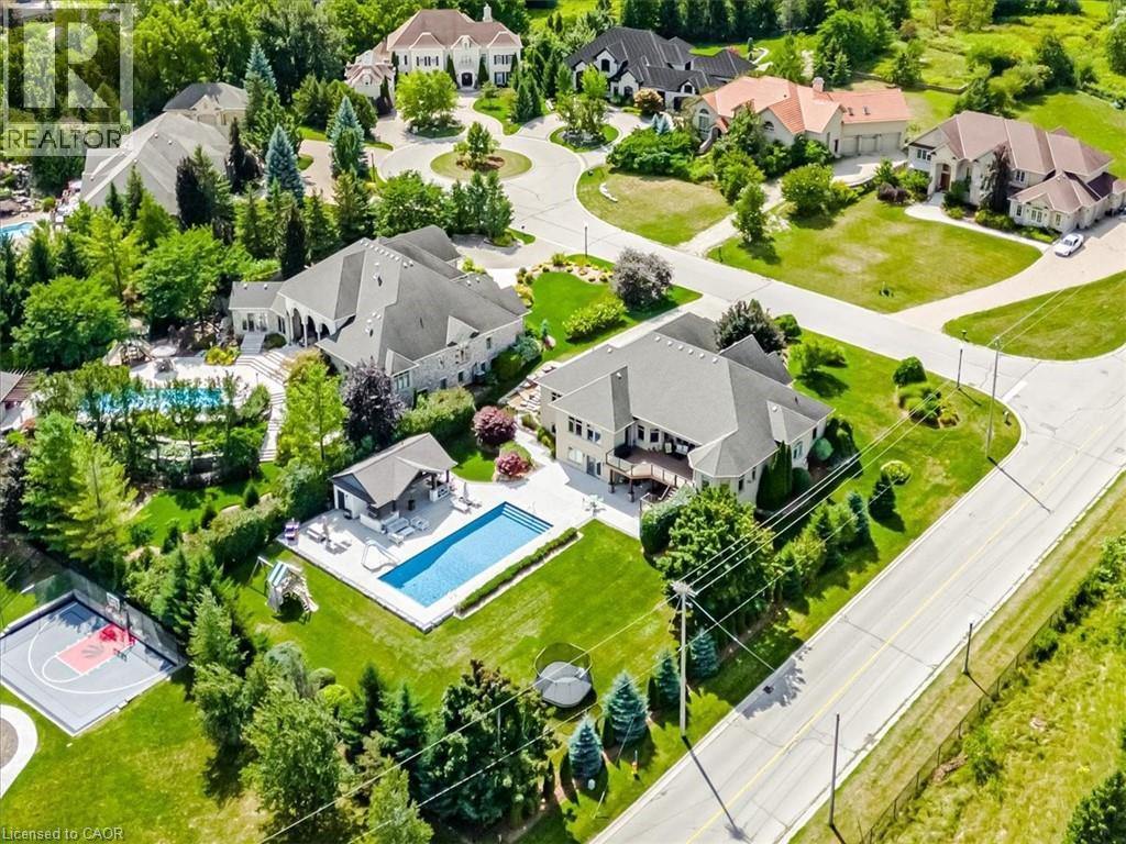 86 CANTERS Close, Kitchener, Ontario, N2C2R3 — Photo 48