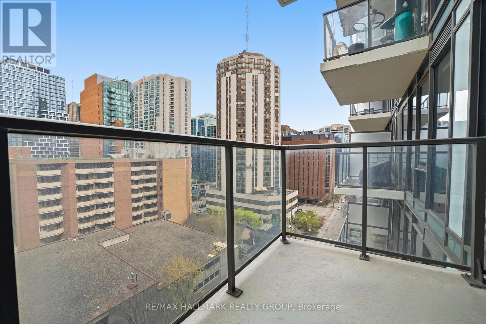 #1009 224 LYON STREET N - 9