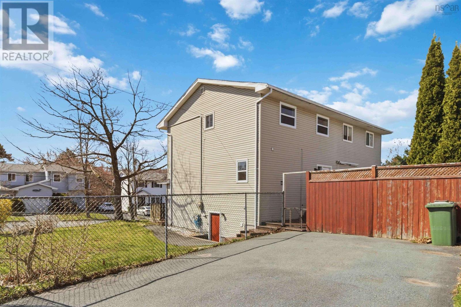 Property 20 of 27 of 16 Theakston Avenue