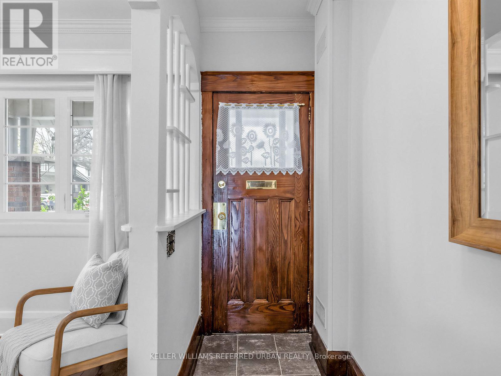 145 OAKCREST AVENUE - 4