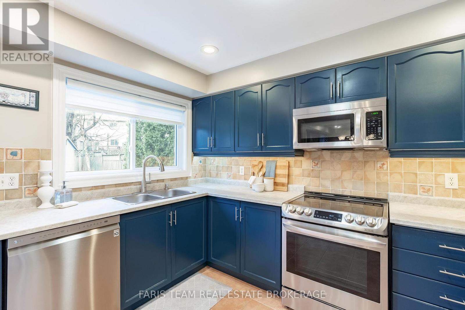 92 BRIGHTON ROAD - 5