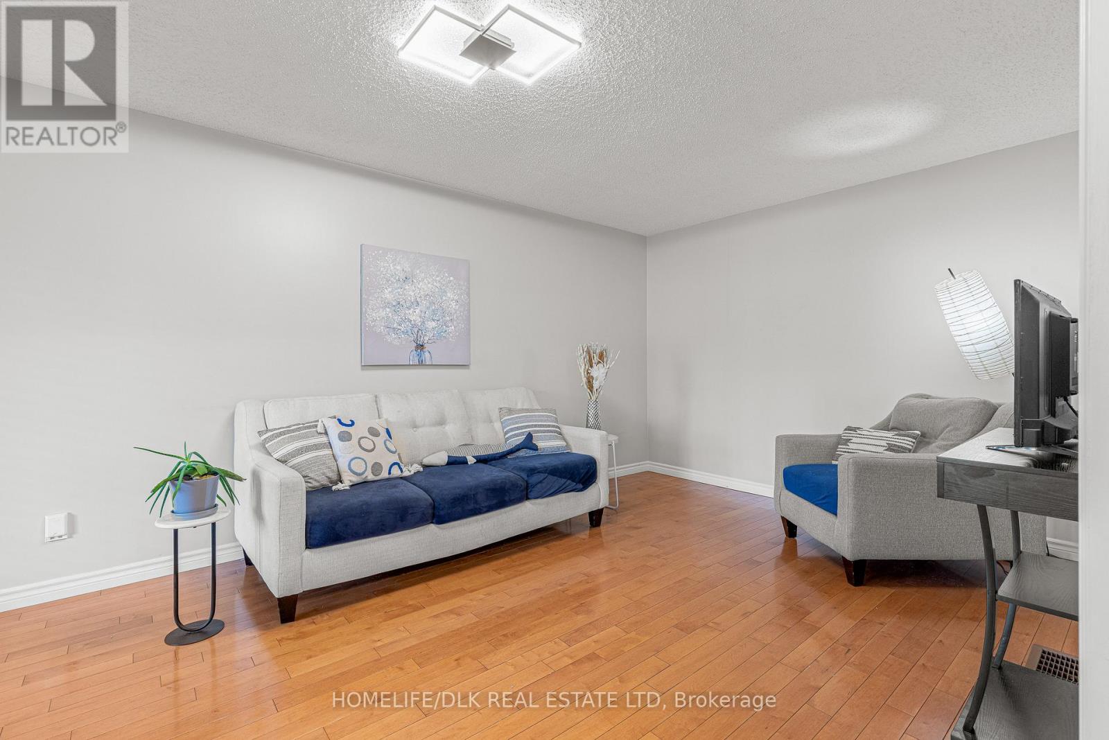 155 BELEY STREET - 5