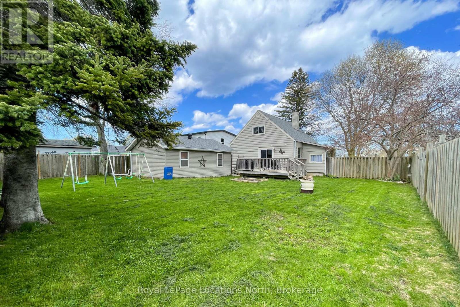 238 TROWBRIDGE STREET W - 12