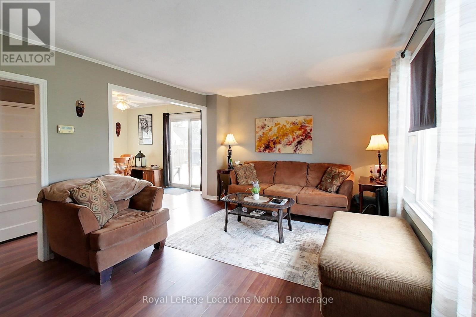 238 TROWBRIDGE STREET W - 21