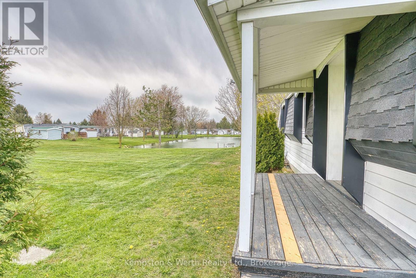 71 FAIRVIEW CRESCENT - 10