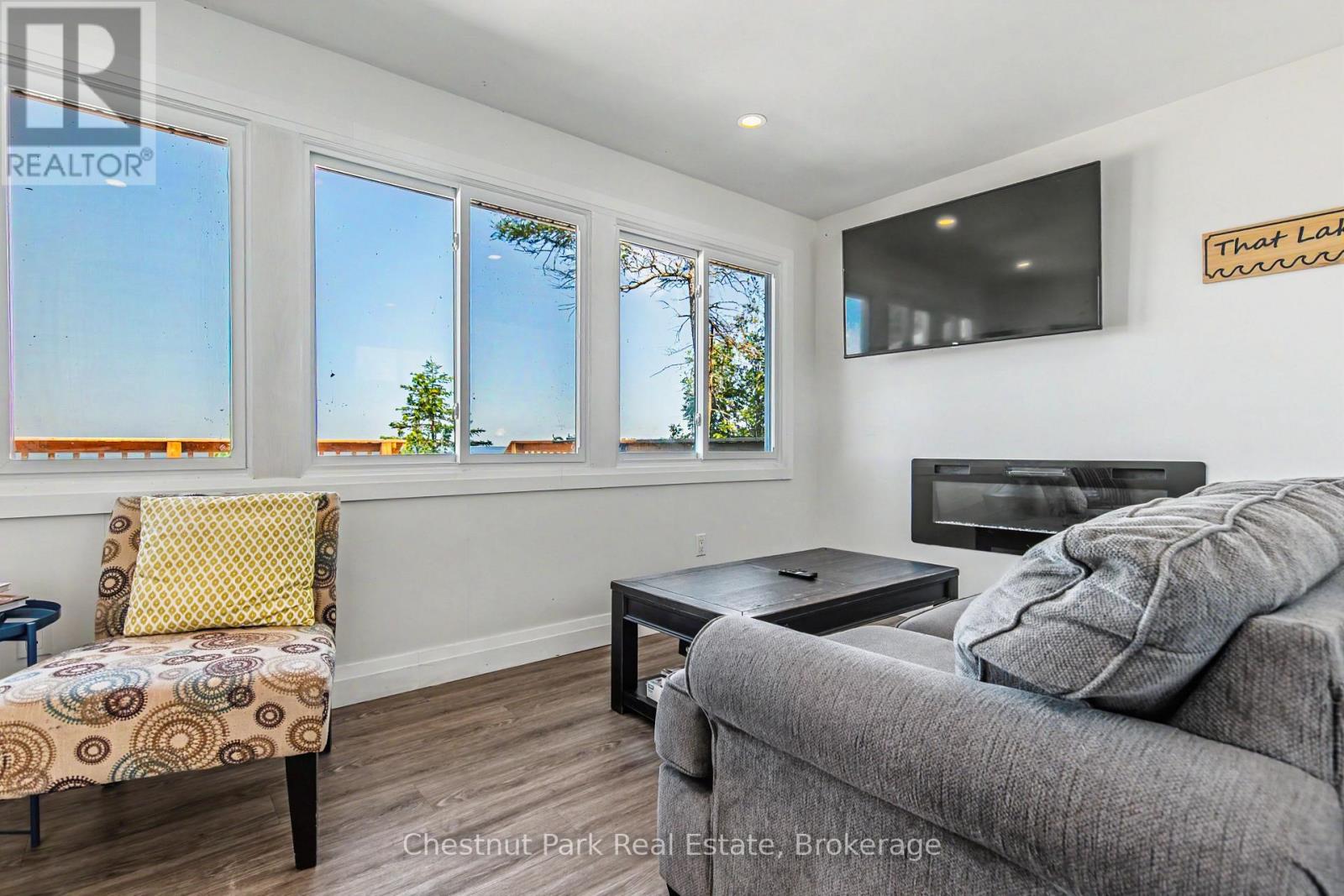 37 RONALD STREET - 34