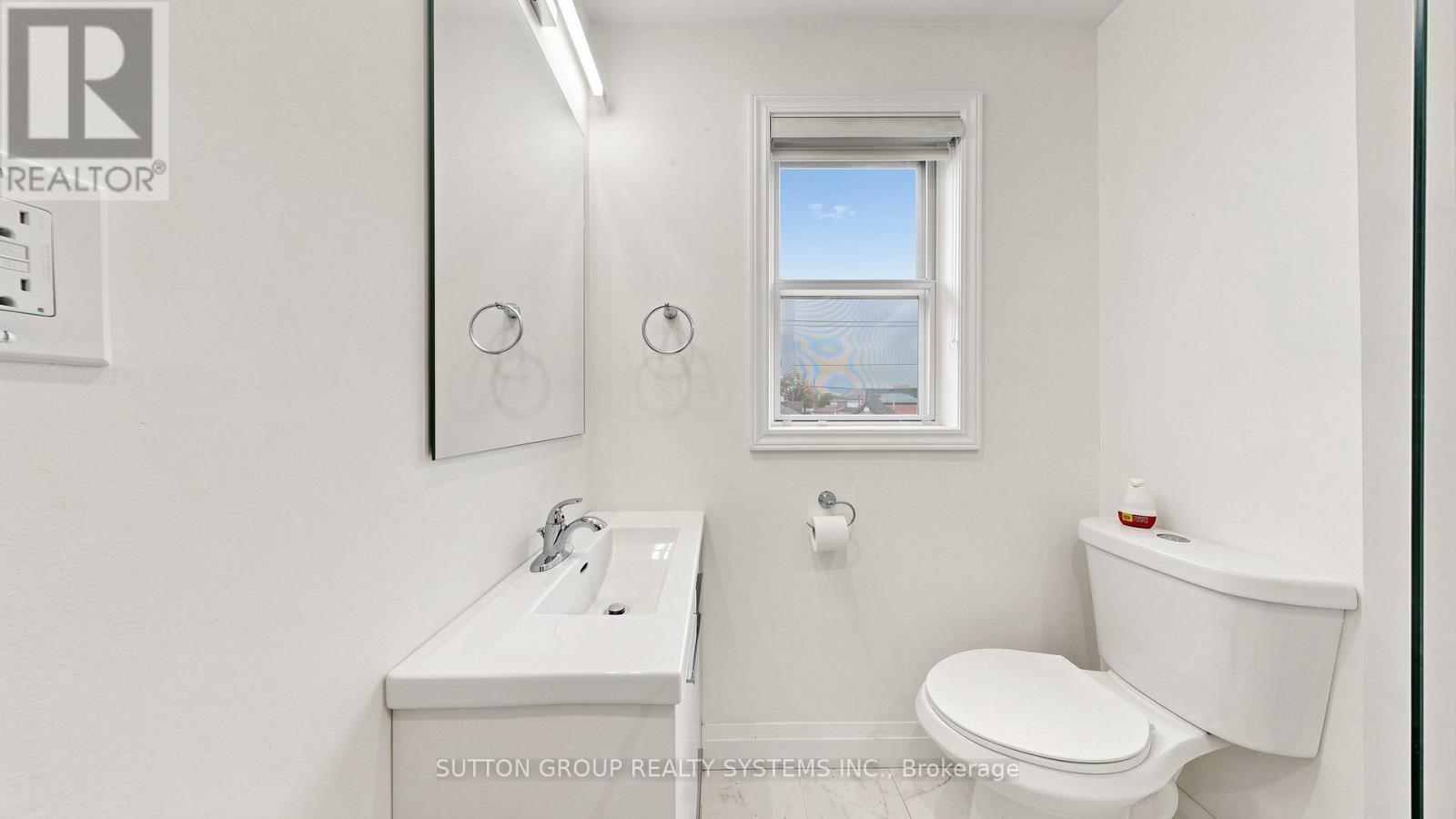 683 OLD WESTON ROAD - 33
