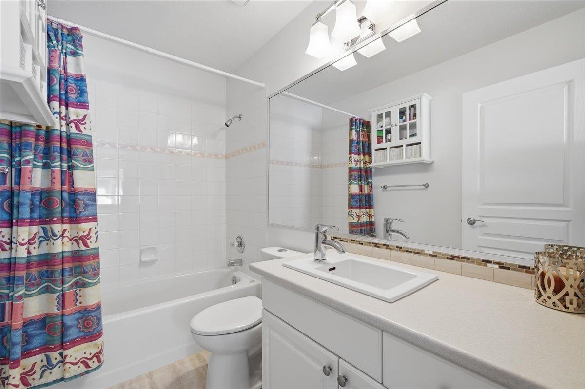 39 7640 BLOTT STREET, Mission