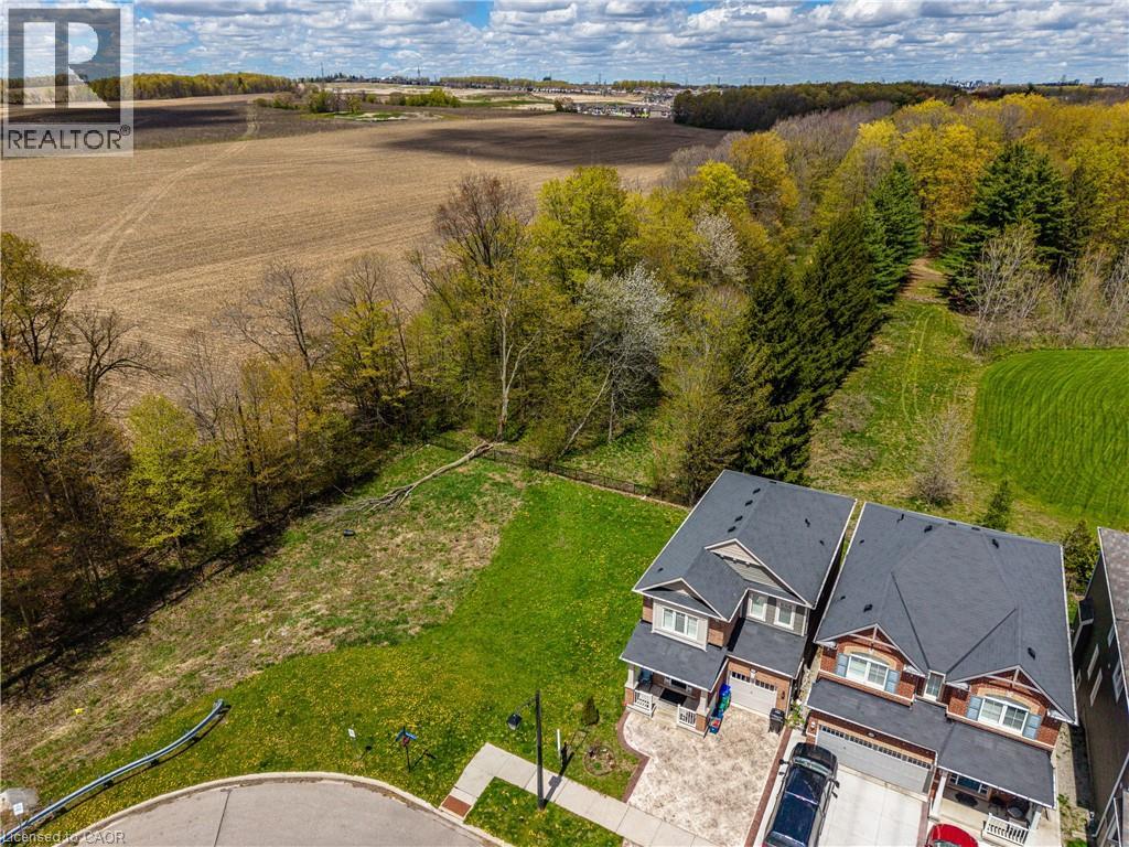 340 SHADY GLEN Crescent, Kitchener, Ontario, N2R0J8 — Photo 3