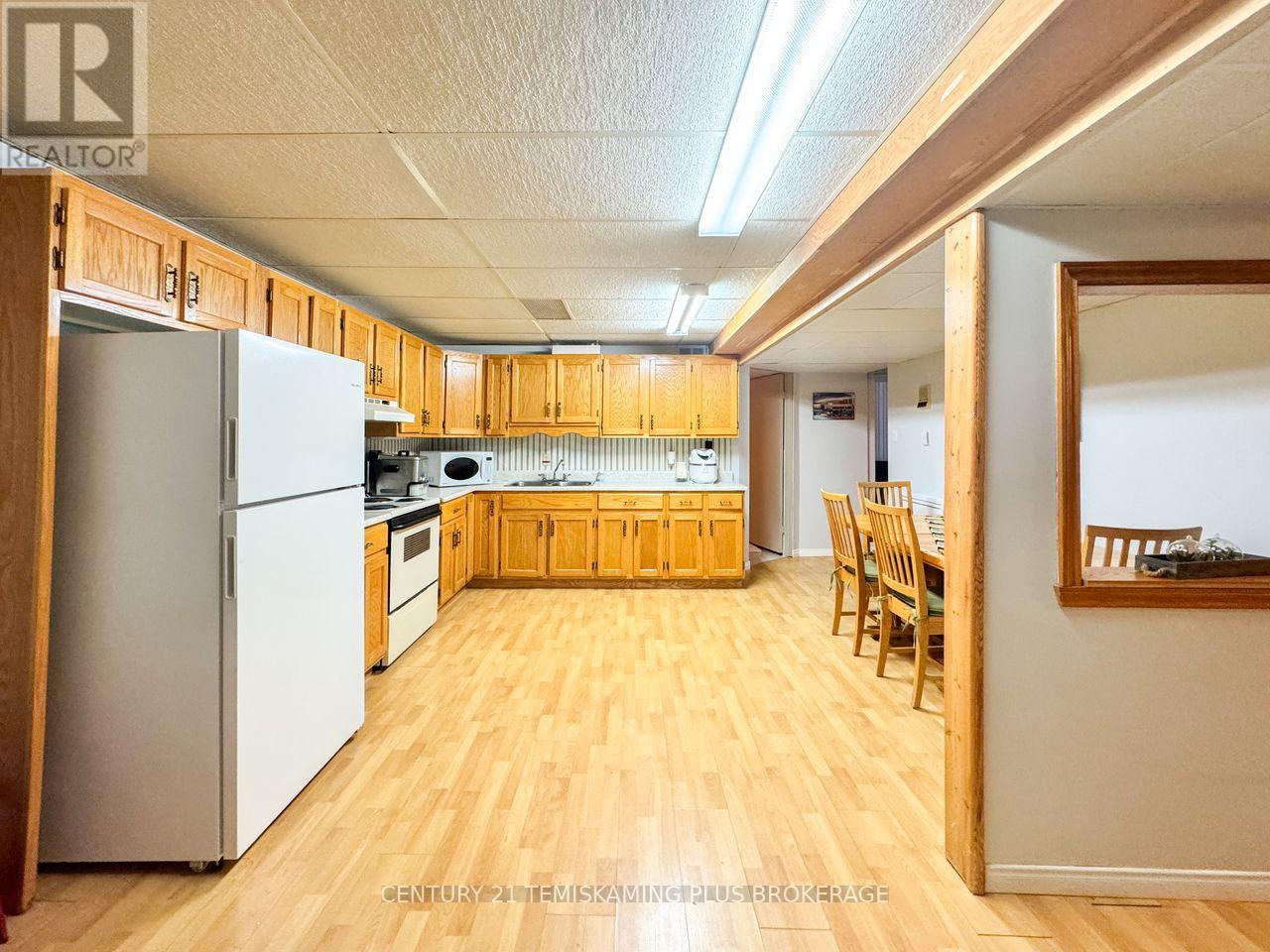 781 DAWSON POINT ROAD E - 20