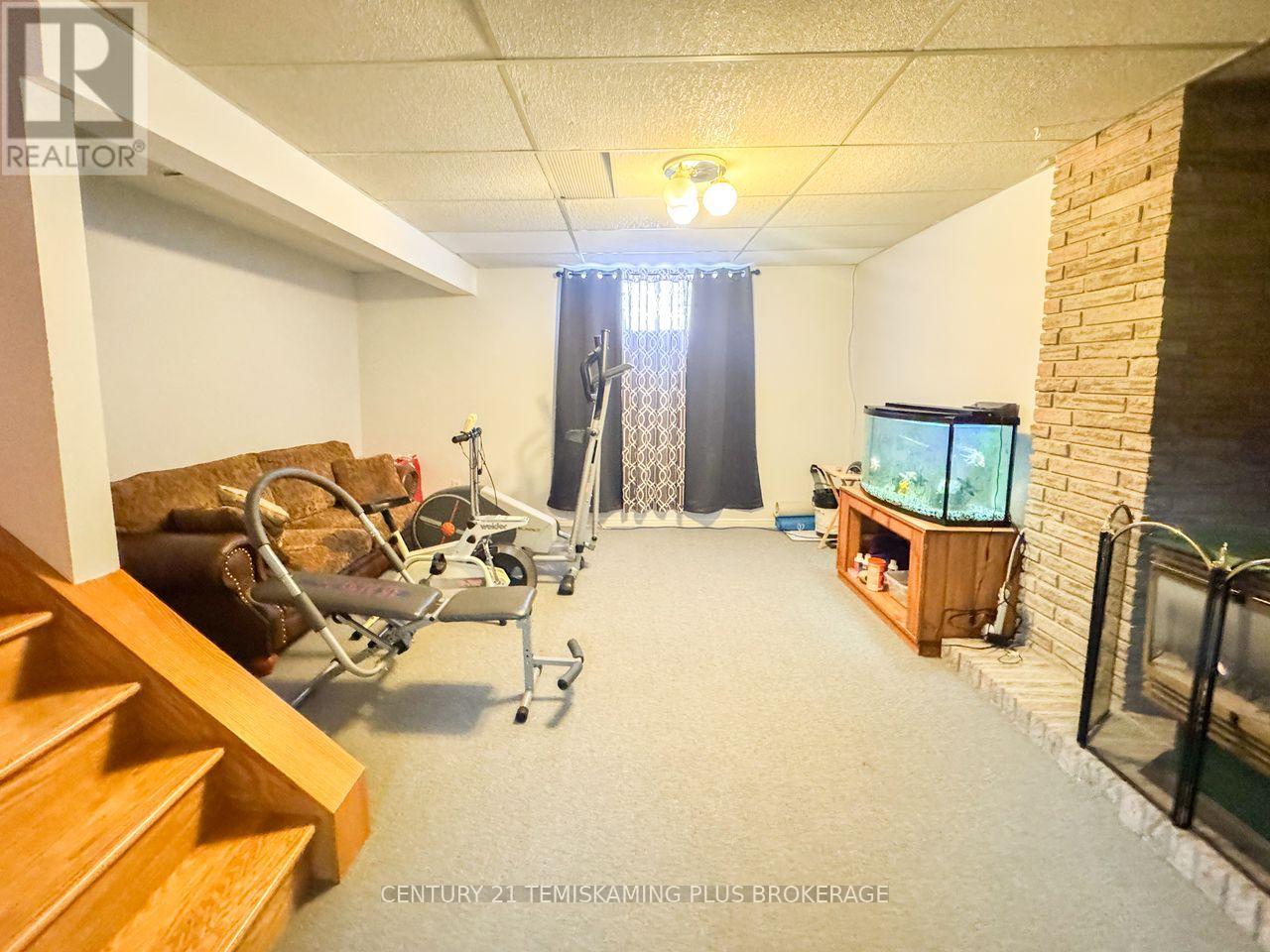 781 DAWSON POINT ROAD E - 21