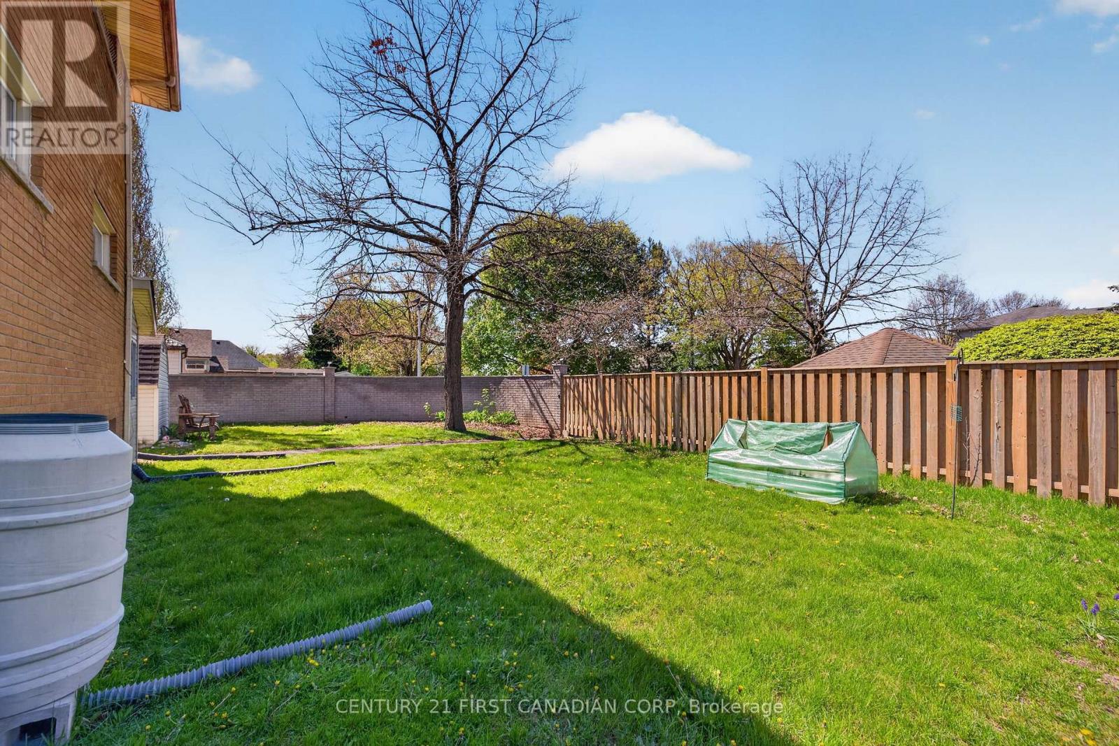 197 BARKER STREET - 44