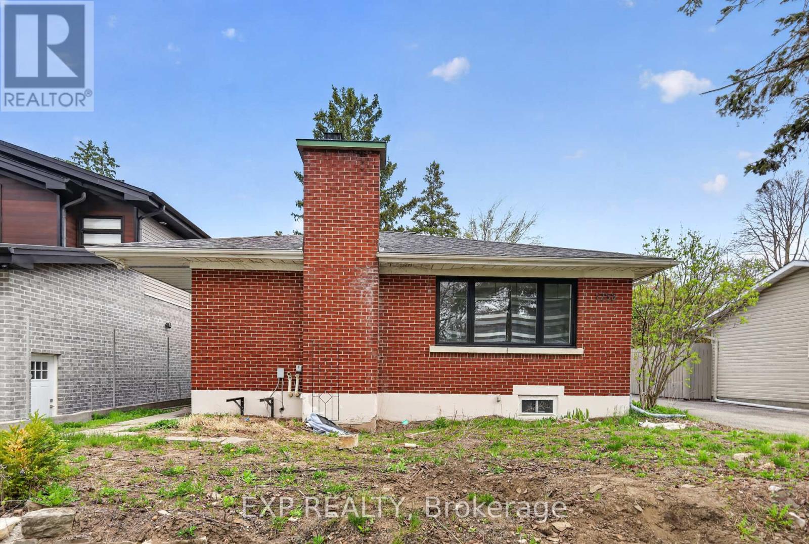 1255 EVANS BOULEVARD N - 5