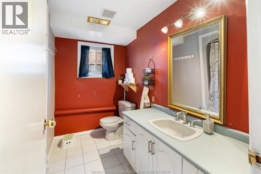 80 Shawnee COURT - 26