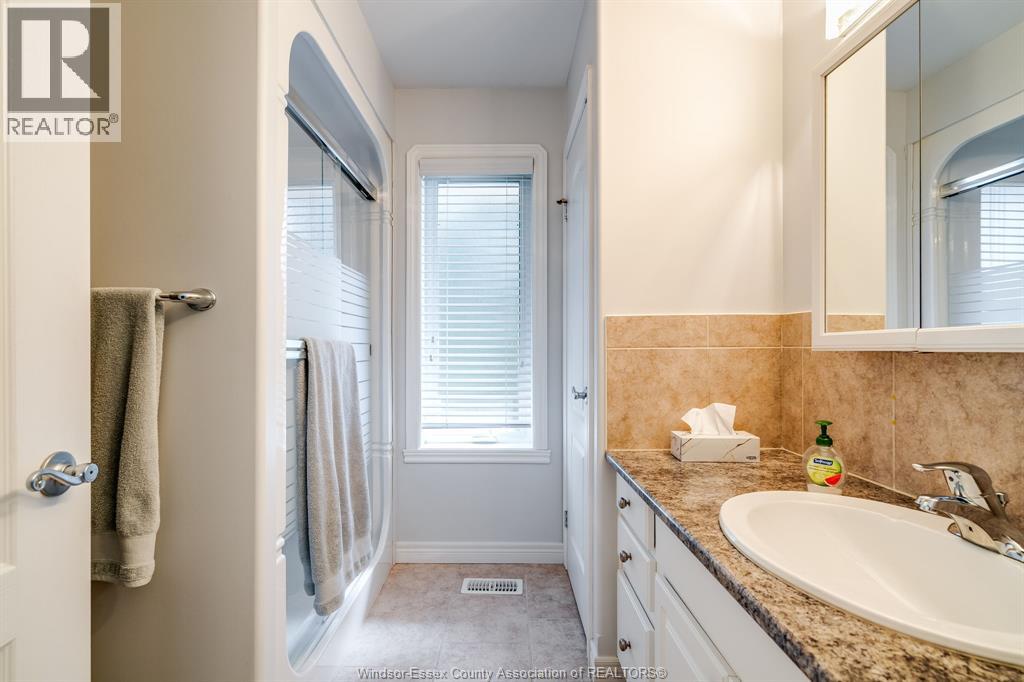 210 Dieppe CRESCENT, Kingsville, Ontario, N9Y4B9 — Photo 21