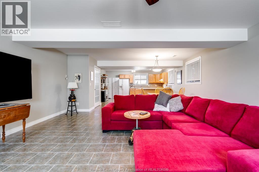 210 Dieppe CRESCENT, Kingsville, Ontario, N9Y4B9 — Photo 29