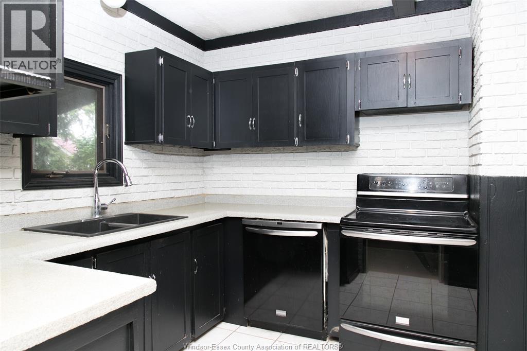 1455 MOY AVENUE, Windsor, Ontario, N8X4S7 — Photo 23