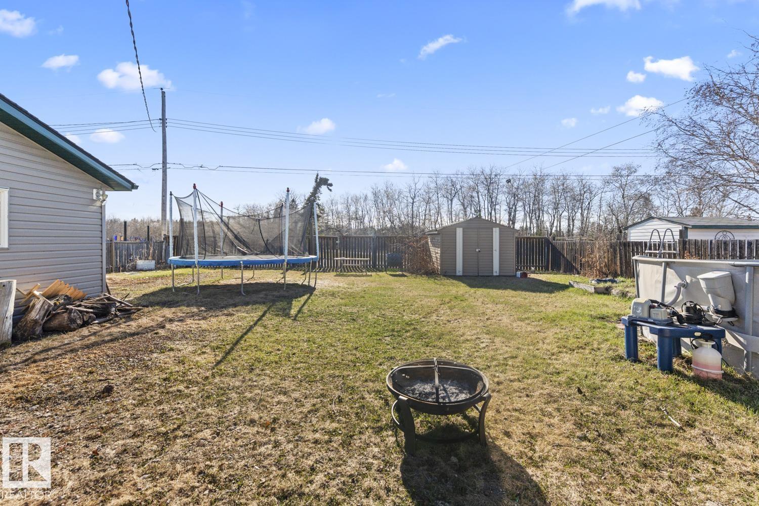 4908 59 ST - 2