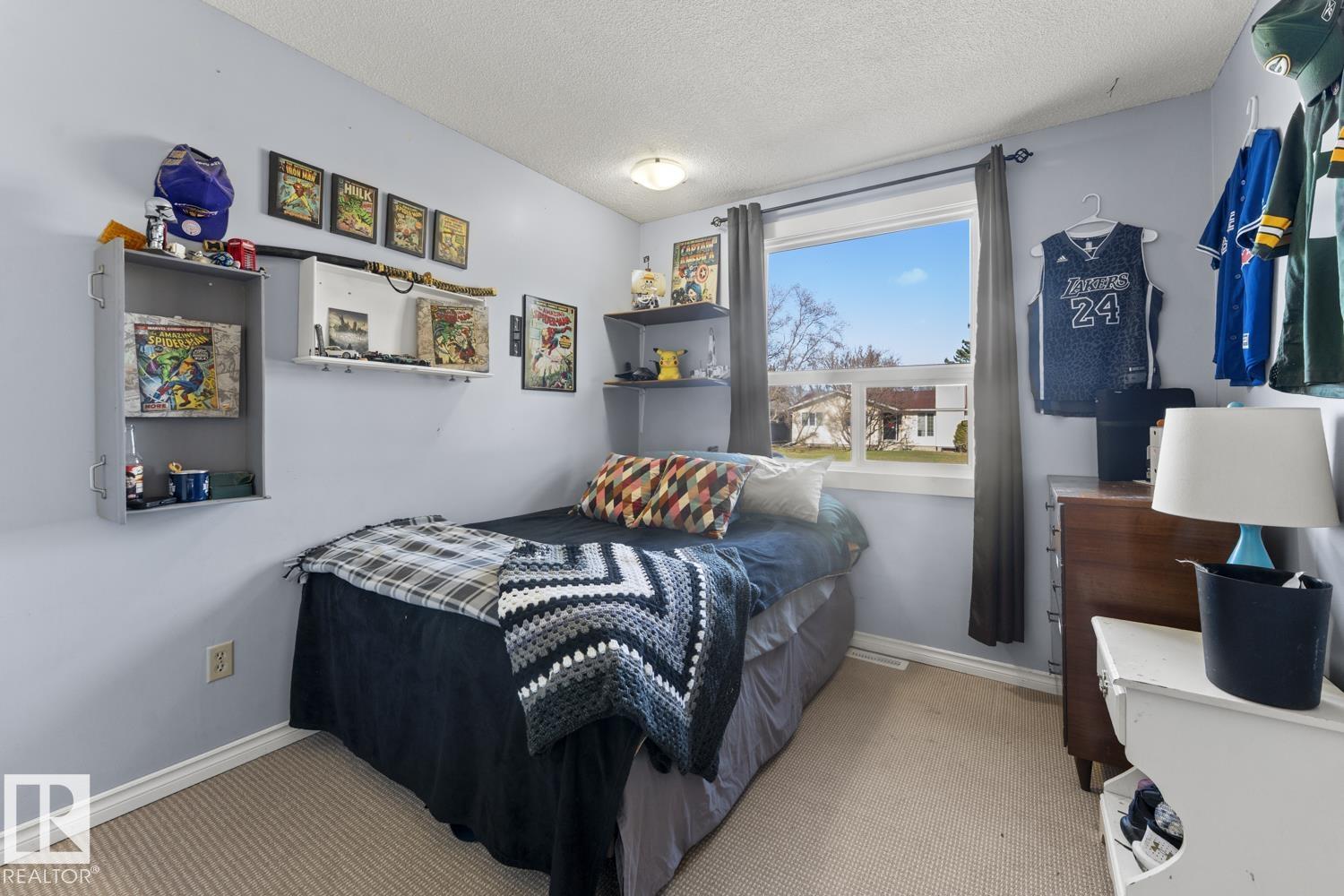 4908 59 ST - 19