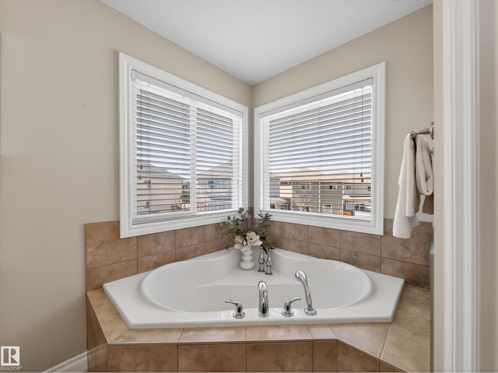 1473 WATES LI SW, Edmonton