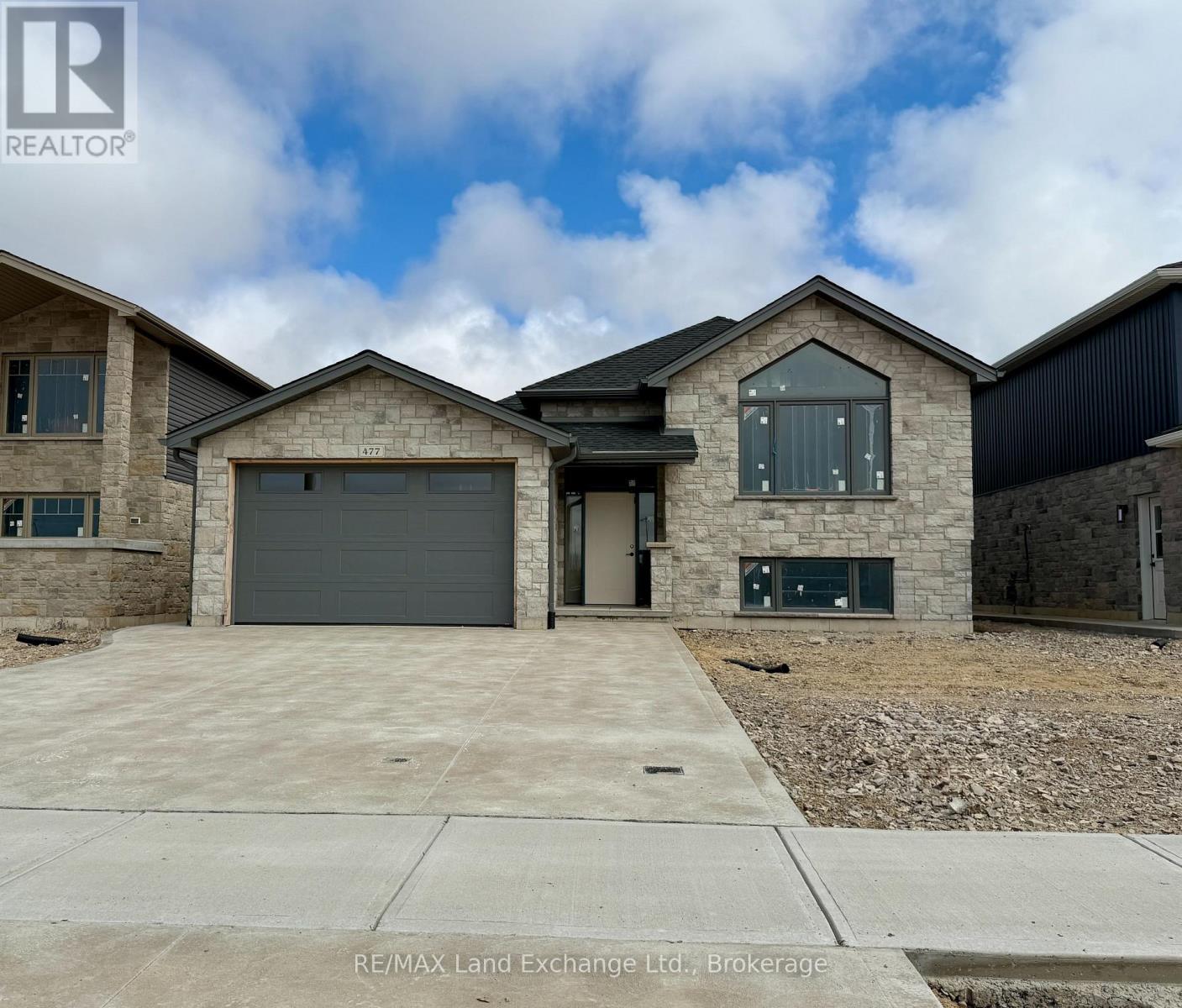 477 NORTHPORT DRIVE - 1