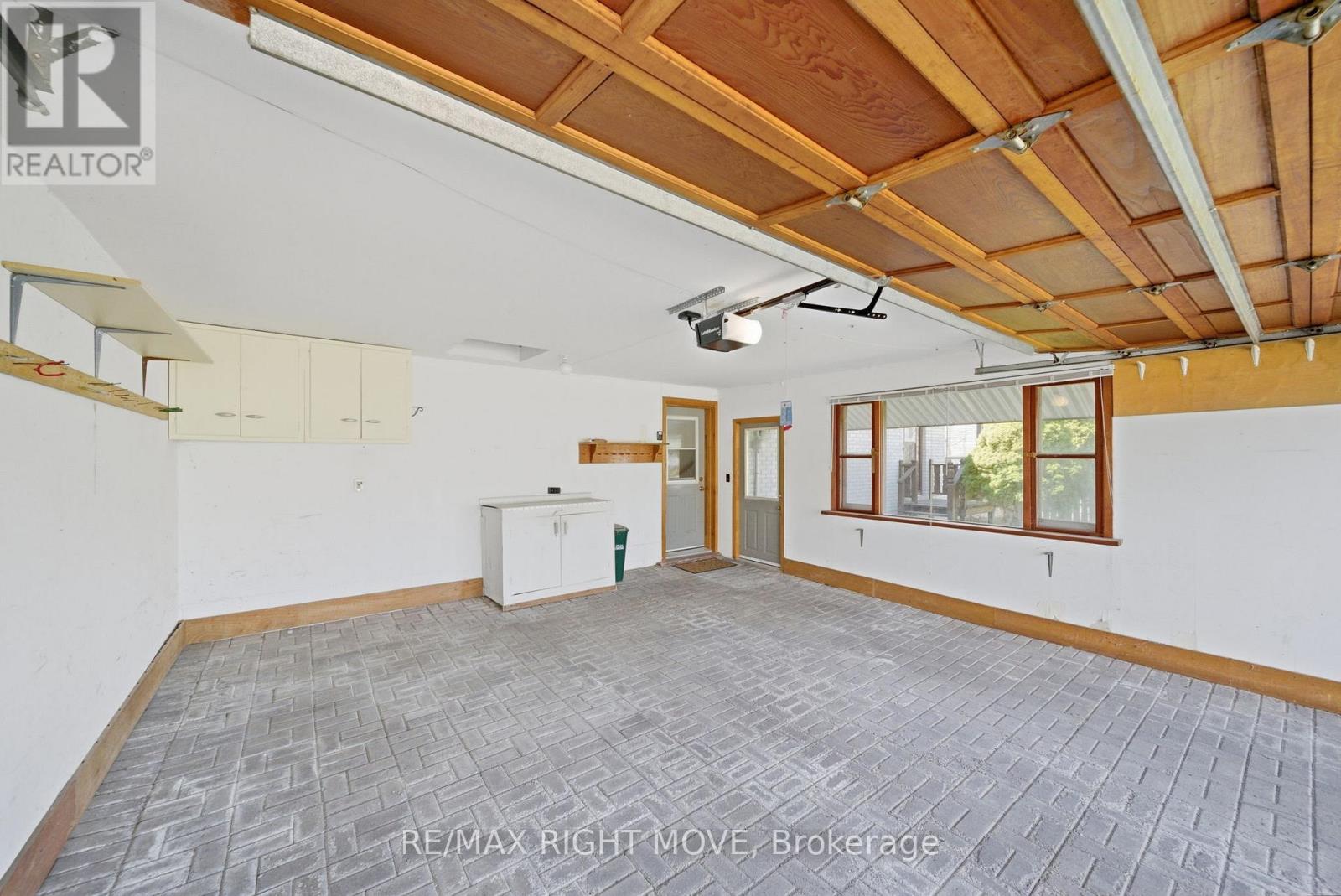23A GEORGE STREET - 25