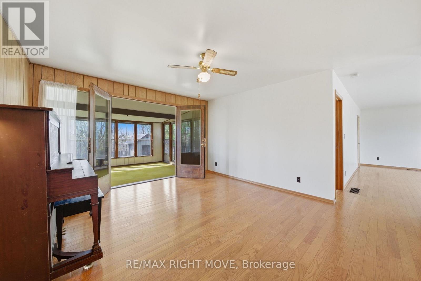 23A GEORGE STREET - 9