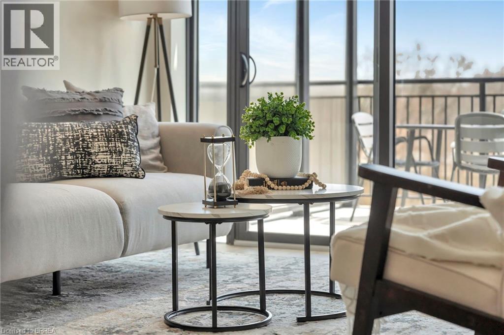 2-bedroom home for sale at 7 GRAND RIVER Street N Unit# 302, Paris ON · photo 15 of 38